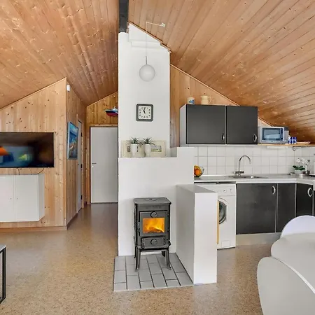 Gorgeous In Thisted With Kitchen بيت للعطل Nørre Vorupør
